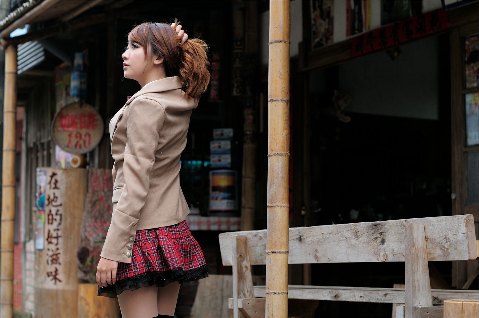 2012 LinLin 阿里山奋起湖 美女写真